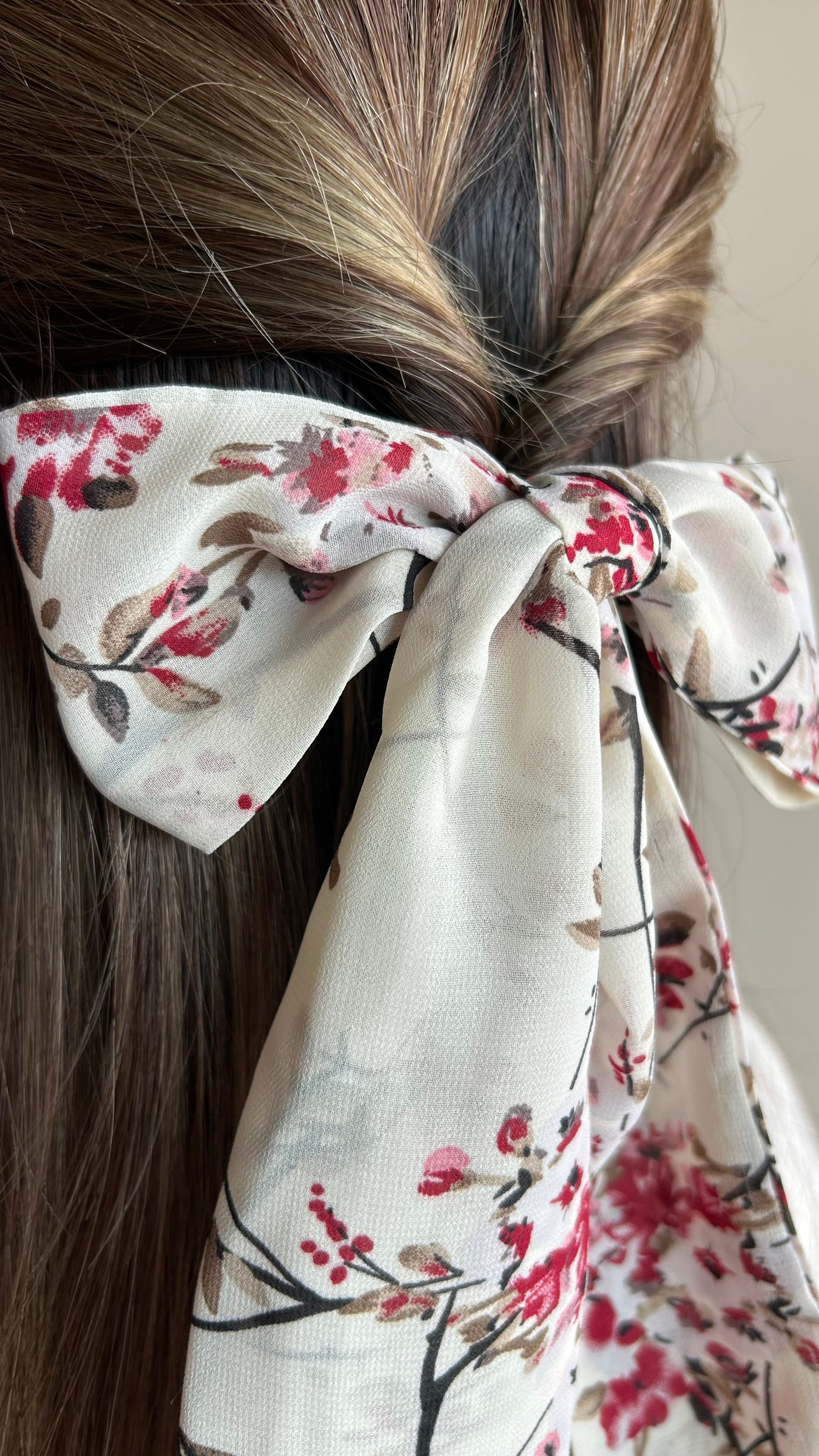 Red Sakura Blossom Skinny Scarf